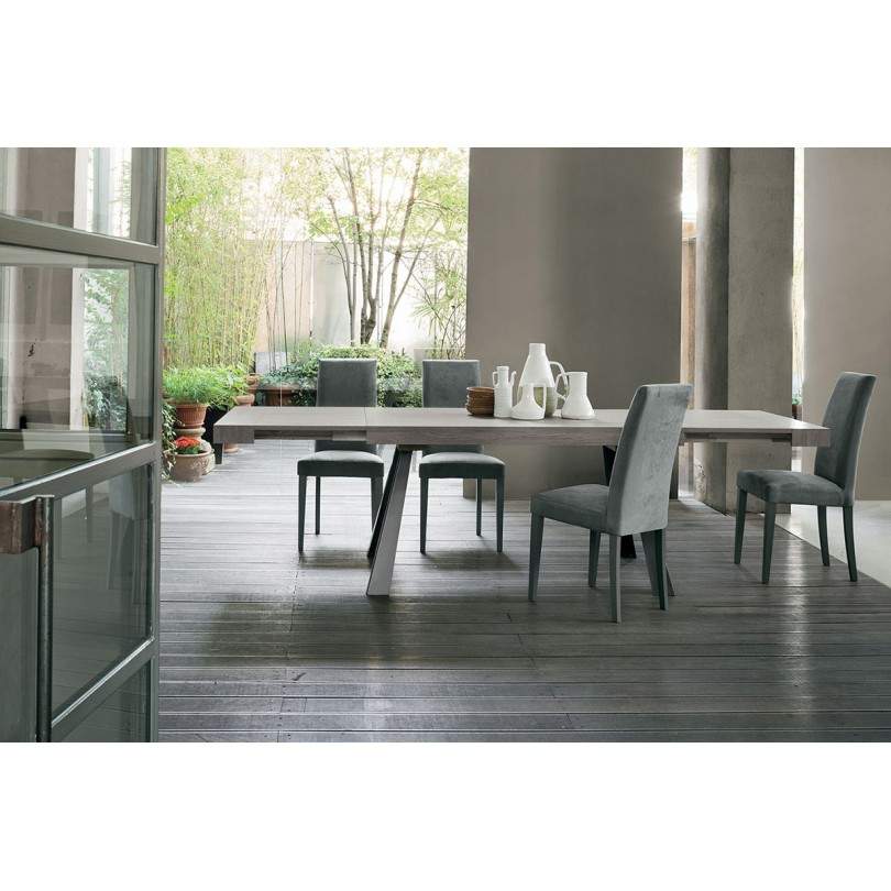 Sedia LUGANO con struttura in legno... Sedia LUGANO con struttura in legno...