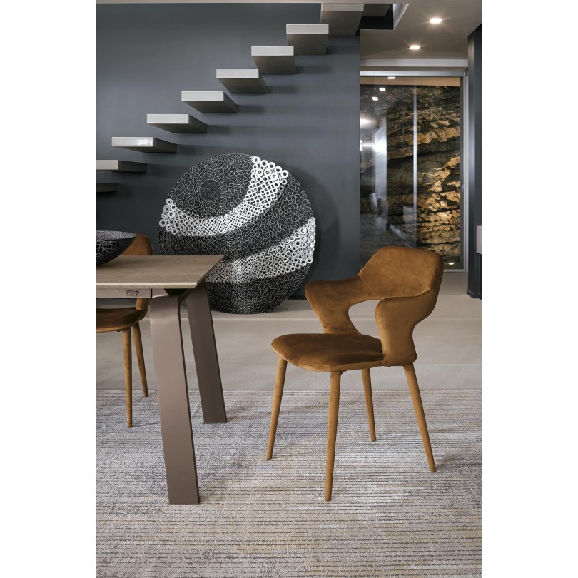 Sedia SEATTLE Interamente rivestita...