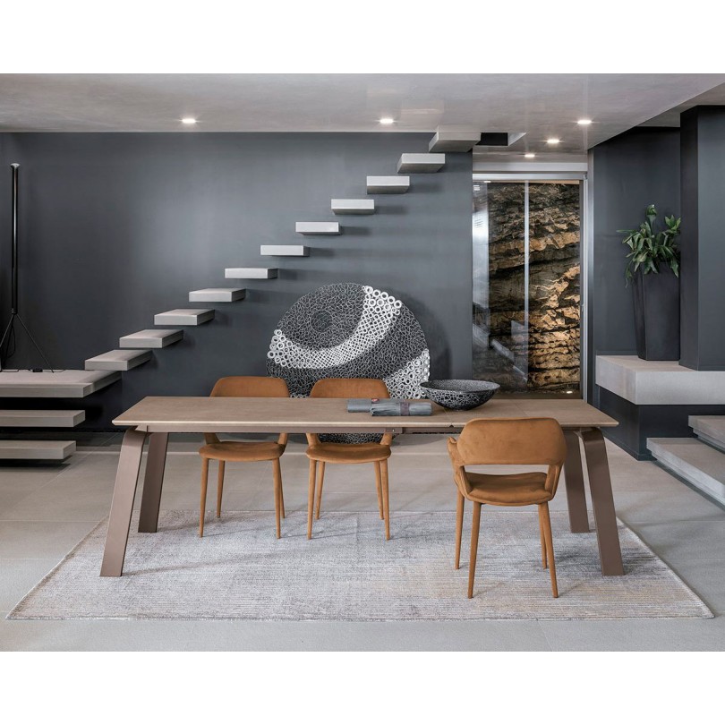 Sedia SEATTLE Interamente rivestita...