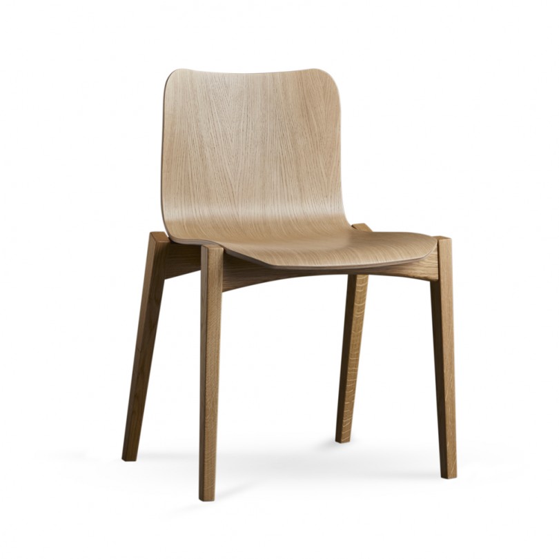 Sedia DANDY realizzata in legno di...
