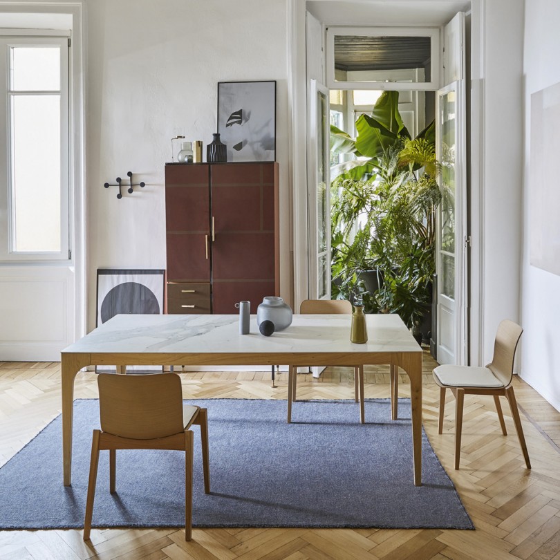 Sedia DANDY realizzata in legno di...