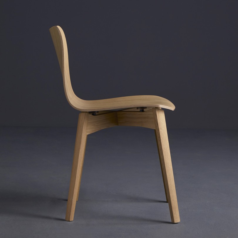 Sedia DANDY.W realizzata in legno di...