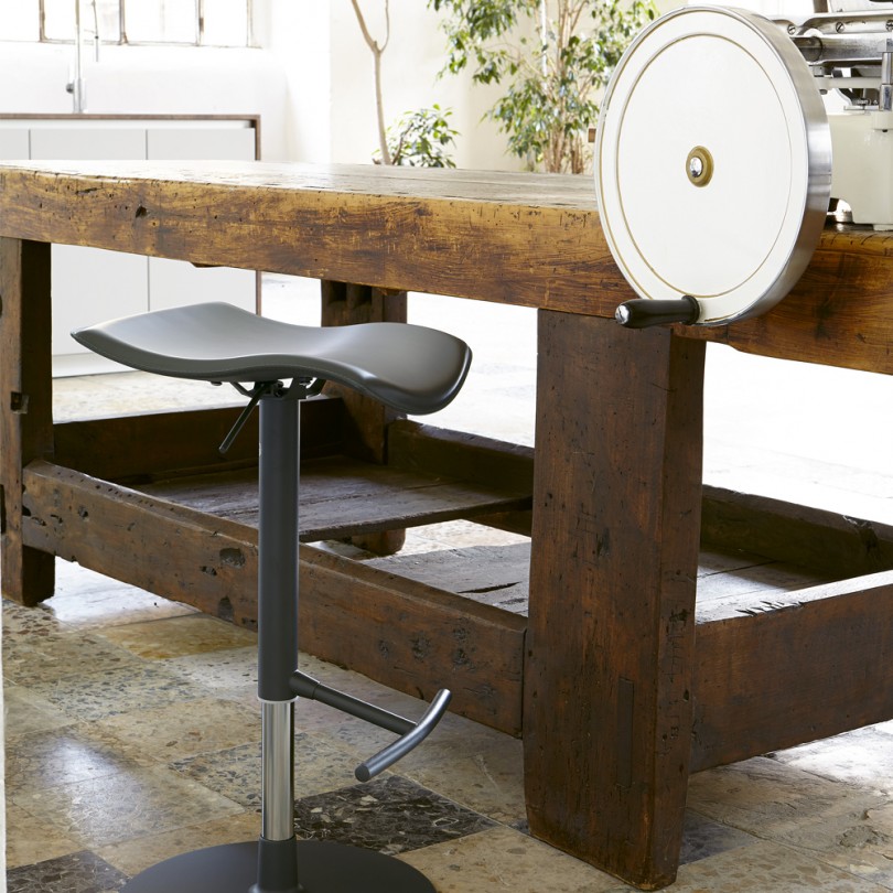 Sgabello JOKER struttura in acciaio... Sgabello JOKER struttura in acciaio...