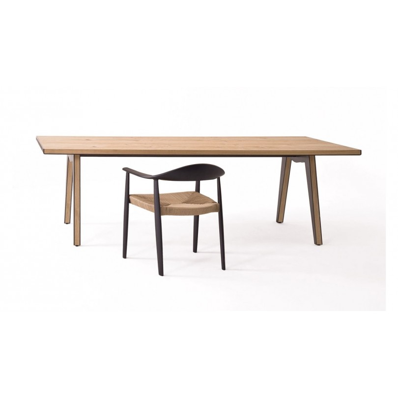 Tavolo SKIN struttura e piano in...