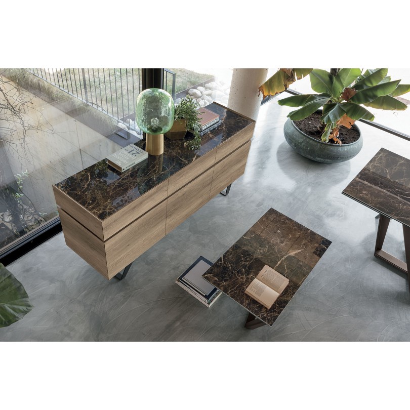 Madia ELECTA realizzata in laminato... Madia ELECTA realizzata in laminato...