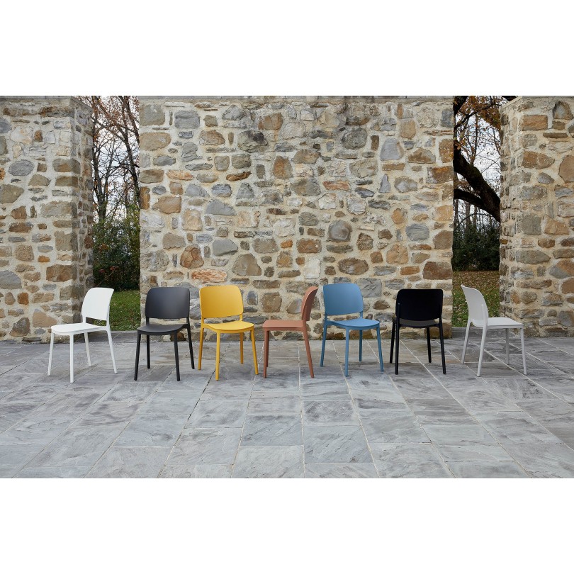 Sedia Keai in polipropilene e fibra...