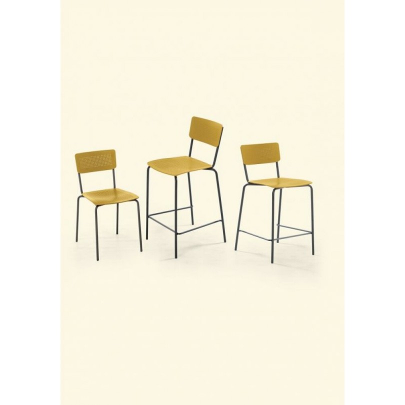 Sgabello College realizzato in... Sgabello College realizzato in...