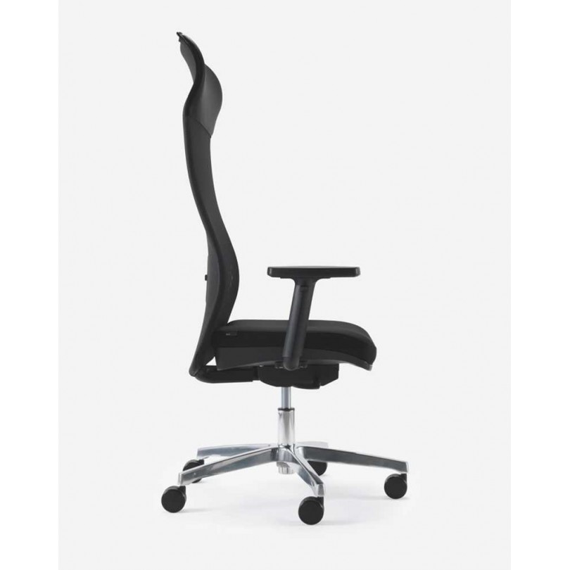 Poltrona GRID_T in resina espansa...