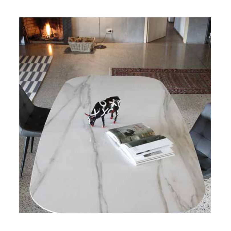 Tavolo rettangolare o ellittico... Tavolo rettangolare o ellittico...