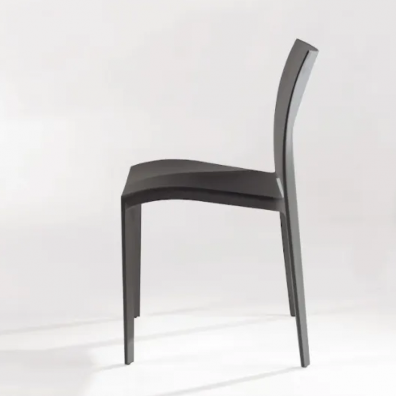 Sedia Go! realizzata con materiale...