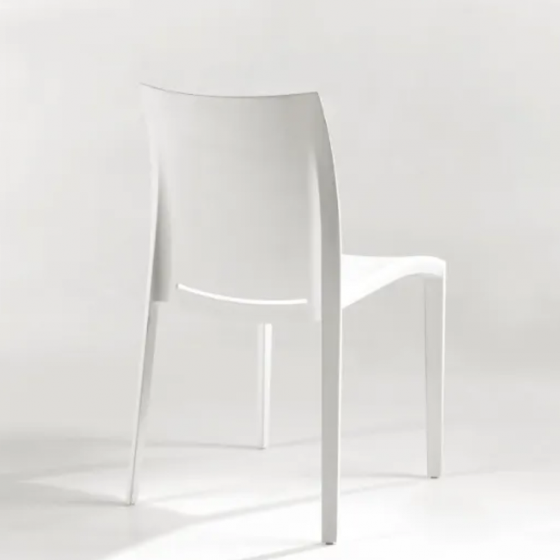 Sedia Go! realizzata con materiale...