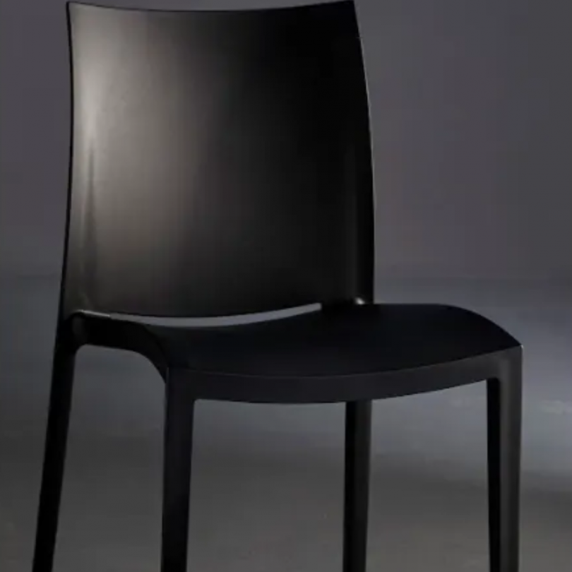 Sedia Go! realizzata con materiale...