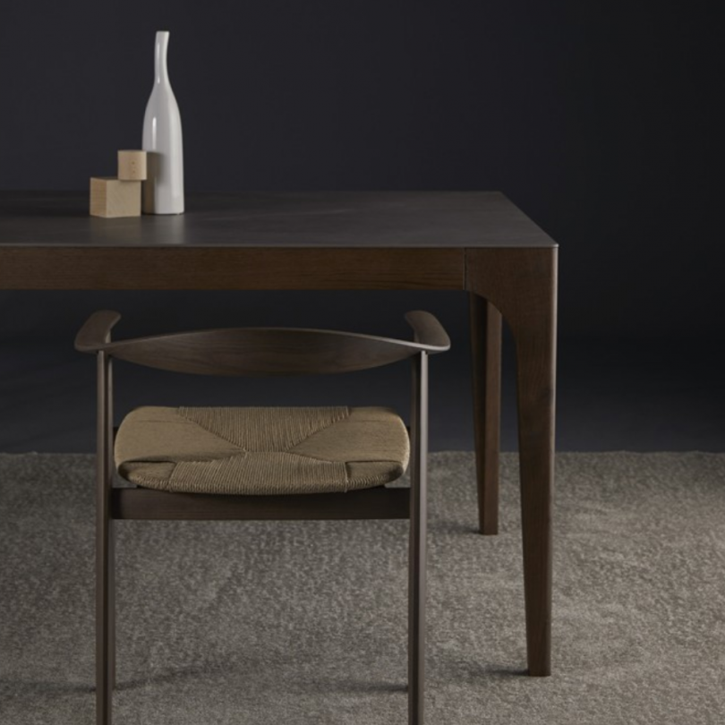 Sedia Odyssè.m struttura in legno di...