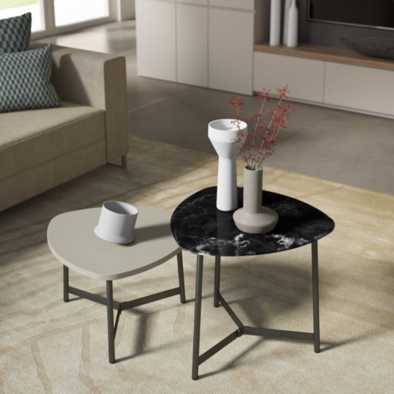 Tavolino Triangolare MILORD LOW - MACONI Tavolino Triangolare MILORD LOW - MACONI