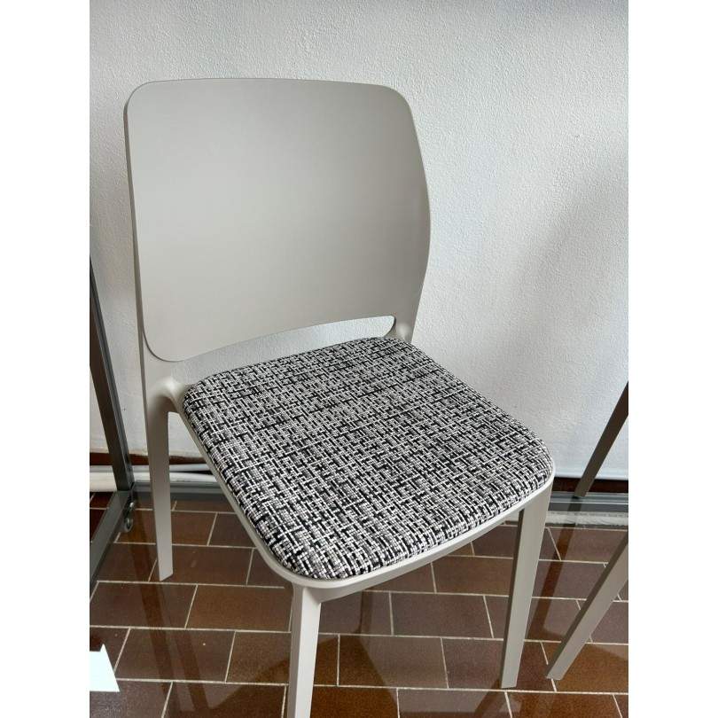 Sedia TIPA - Pointhouse