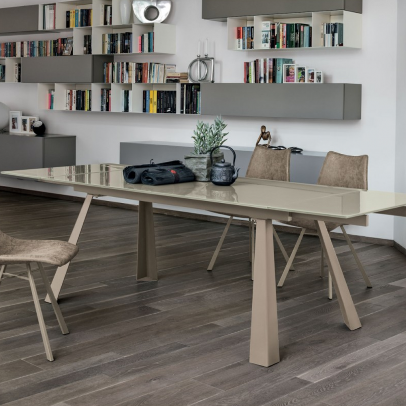 Tavolo allungabile PONENTE con piano...