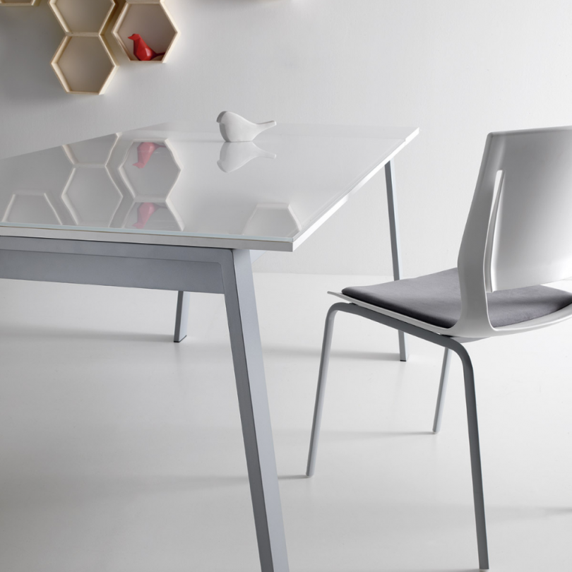 Tavolo allungabile DELTA - Pointhouse Tavolo allungabile DELTA - Pointhouse