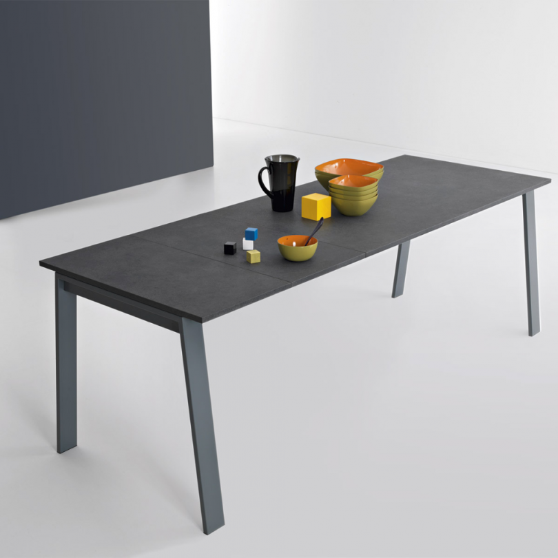 Tavolo allungabile DELTA - Pointhouse Tavolo allungabile DELTA - Pointhouse