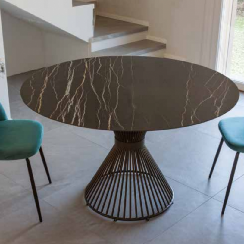 Tavolo URANIA - La Seggiola Tavolo URANIA - La Seggiola