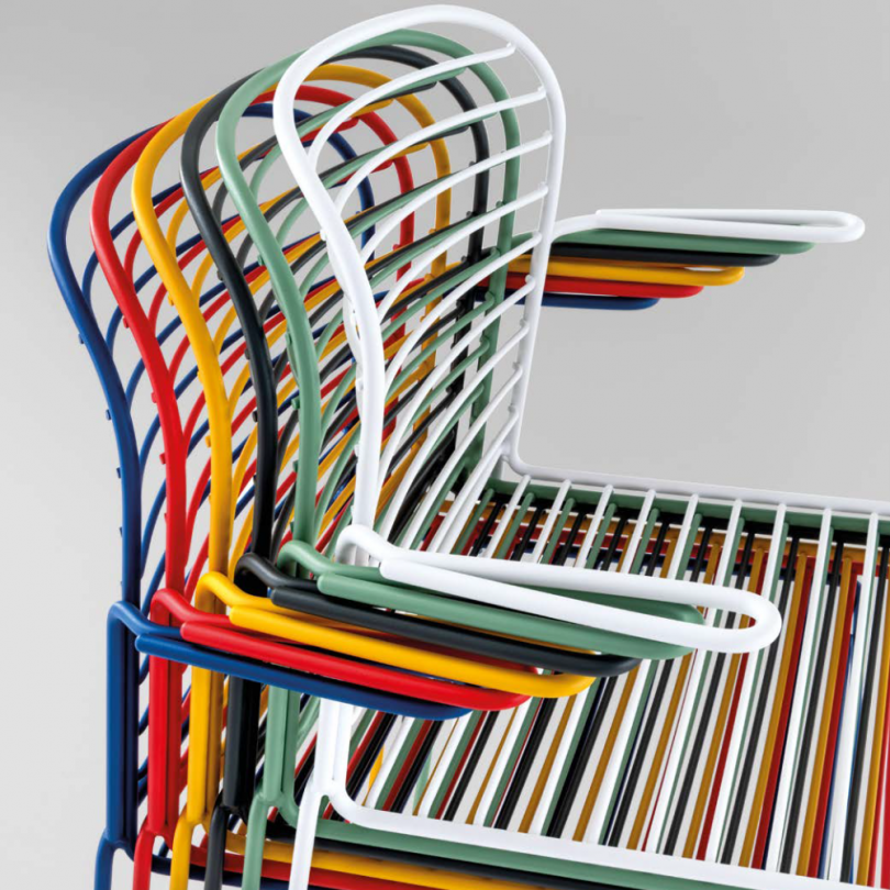 Sedia INFINITO a slitta con braccioli...